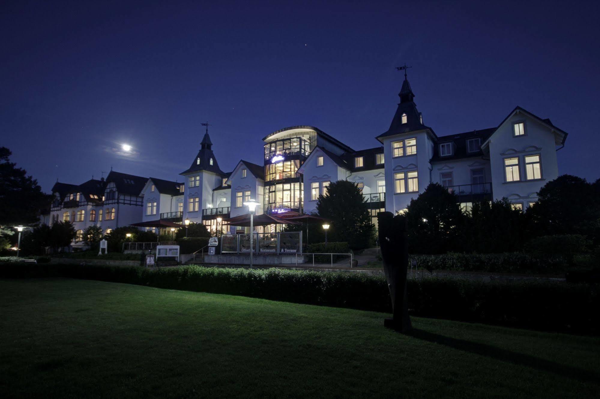 Hotel Asgard'S Meereswarte Цинновиц Экстерьер фото